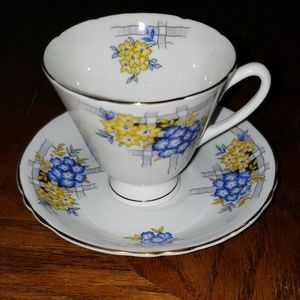 Crownford fine bone china cup & saucer